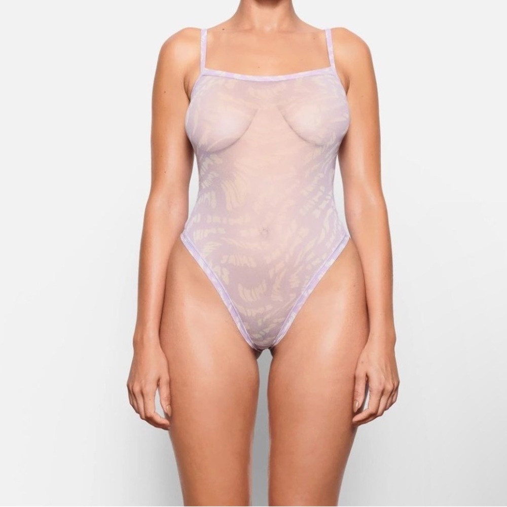 Skims Bodysuit Sz S